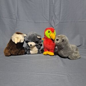 VTG R. Dakin Lot of 4 Bean Bag Plush Walrus Raccoon Parrot Seal '74 '75 '80 '81